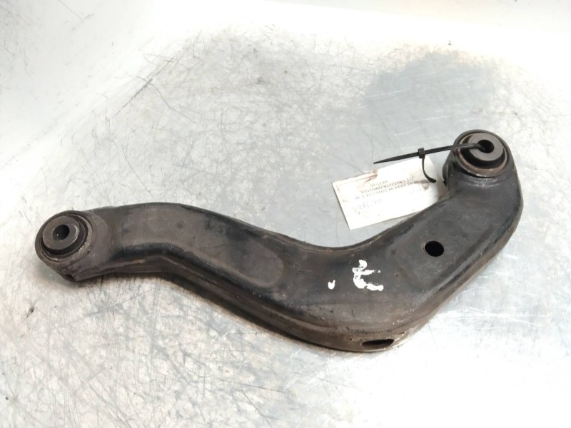Recambio de brazo suspension superior trasero izquierdo para seat exeo berlina (3r2) 2.0 tdi referencia OEM IAM   