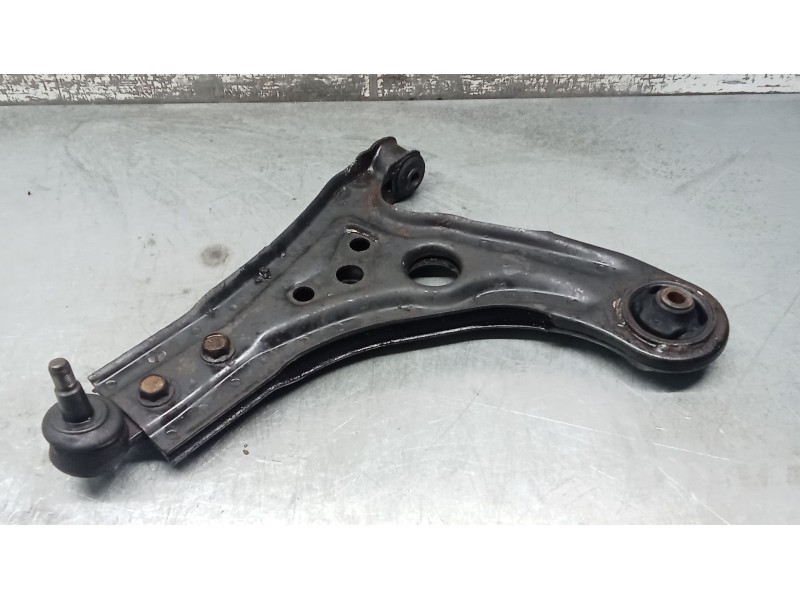 Recambio de brazo suspension inferior delantero izquierdo para daewoo kalos (klas) 1.4 referencia OEM IAM   02
