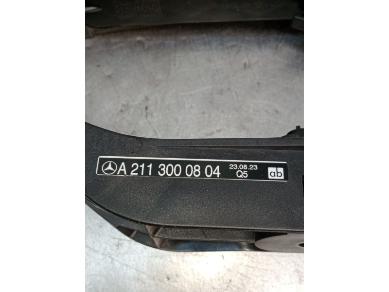 Recambio de potenciometro pedal para mercedes-benz clase c (w203) c 270 cdi (203.016) referencia OEM IAM A2113000804  2000
