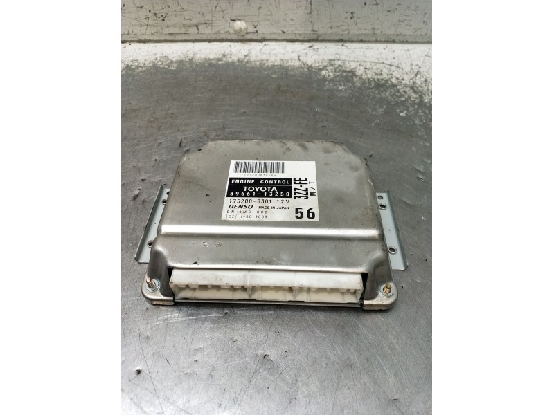 Recambio de centralita motor uce para toyota corolla (_e12_) 1.6 vvt-i (zze121_) referencia OEM IAM 8966113250 1752008301 2002