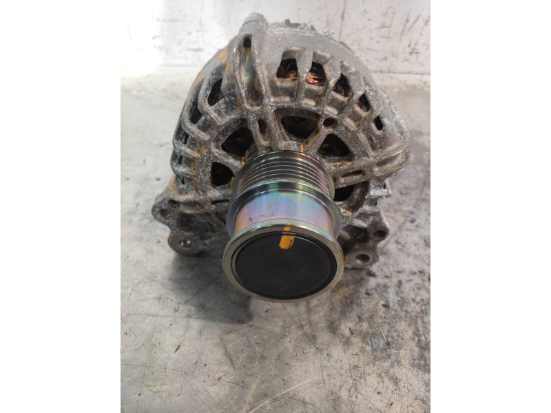 Recambio de alternador para volkswagen golf vii lim. (bq1) advance referencia OEM IAM 217125396 2715542B TG12C280 04E903015