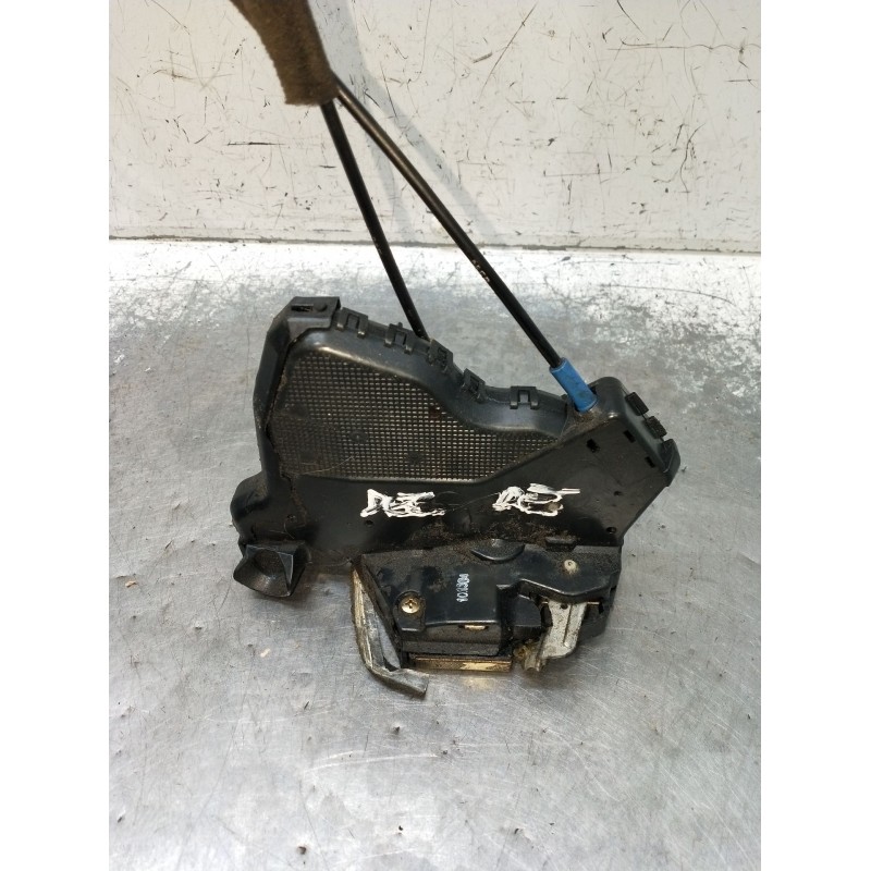 Recambio de motor cierre centralizado delantero derecho para toyota corolla (_e12_) 1.6 vvt-i (zze121_) referencia OEM IAM  5P 2