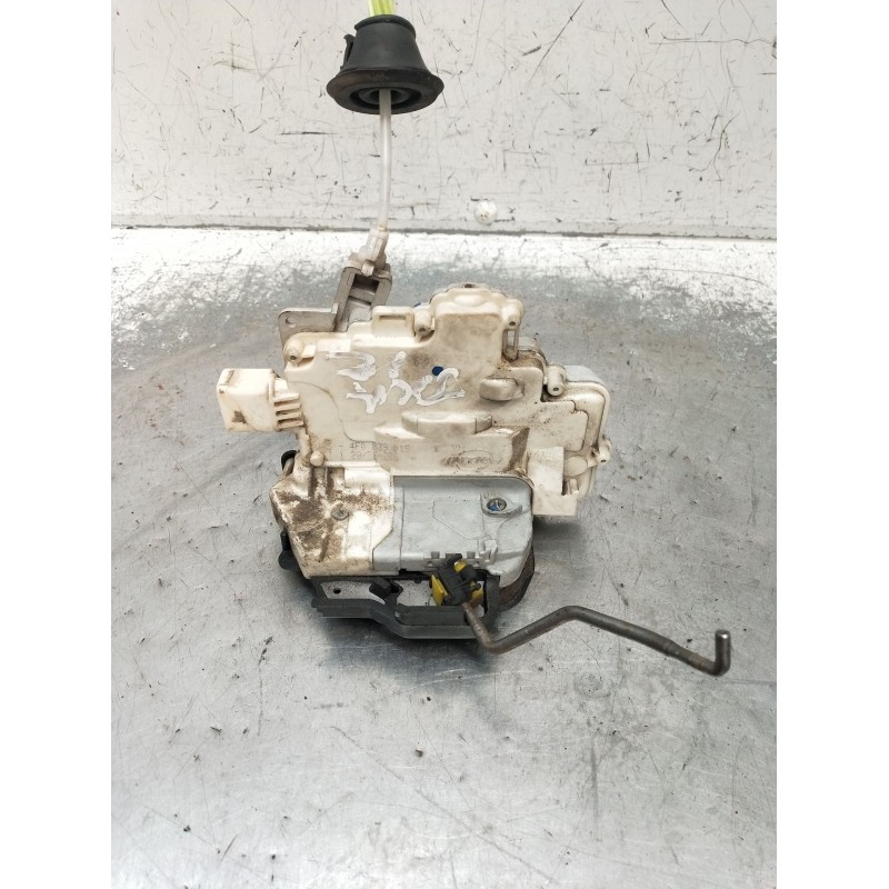 Recambio de motor cierre centralizado trasero izquierdo para audi a3 sportback (8pa) 2.0 tdi referencia OEM IAM 4F083901 5P 2007