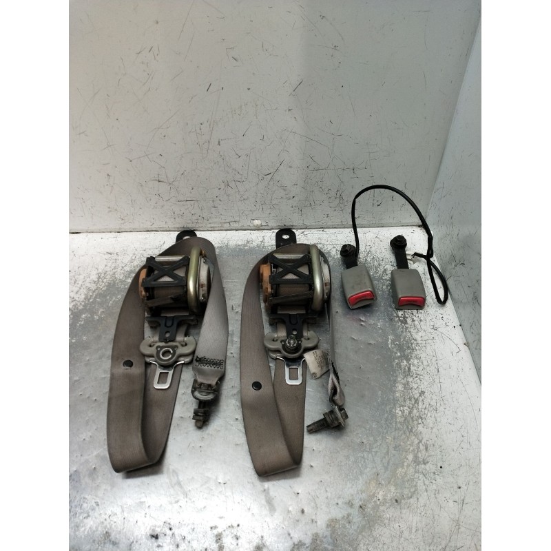 Recambio de juego cinturones delantero para nissan x-trail i (t30) 2.2 di 4x4 referencia OEM IAM  5P 2001