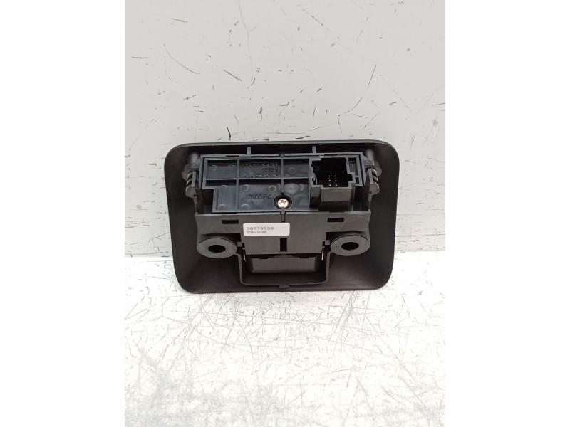 Recambio de freno de mano electrico para volvo xc60 kinetic awd referencia OEM IAM 30773539  INTERRUPTOR