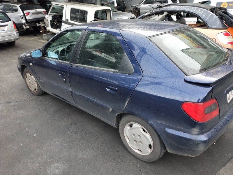 citroen xsara berlina del año 2000
