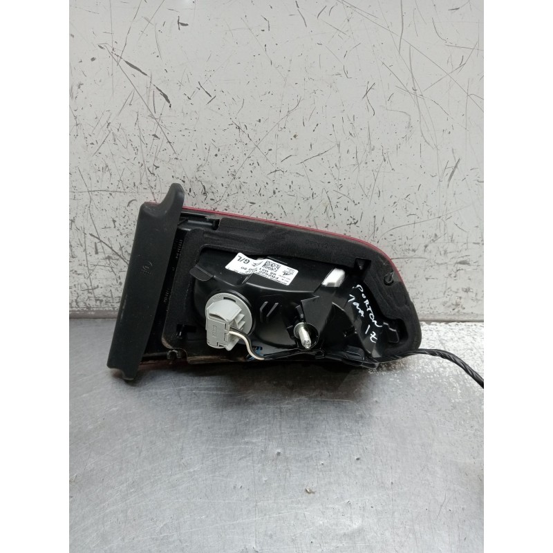 Recambio de piloto trasero izquierdo interior para ds 5 business class hybrid 4x4 referencia OEM IAM 9803168080 FR26220112 2012