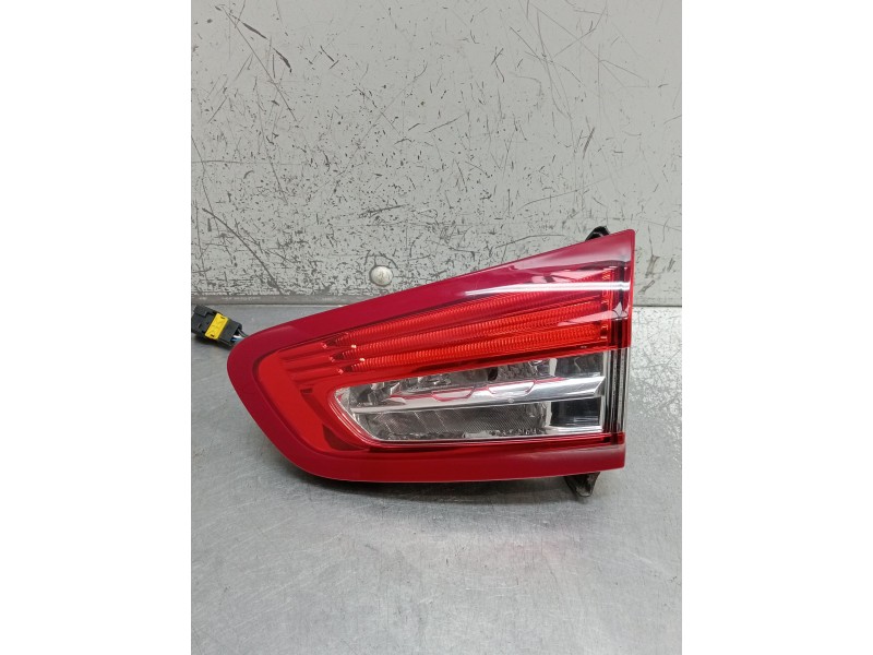 Recambio de piloto trasero derecho interior para ds 5 business class hybrid 4x4 referencia OEM IAM 9803167980 FR26220212 2012