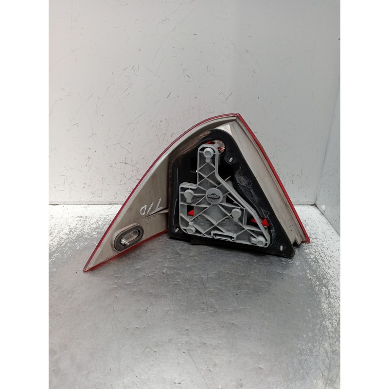 Recambio de piloto trasero derecho para mercedes-benz clase c (w203) c 270 cdi (203.016) referencia OEM IAM   2000