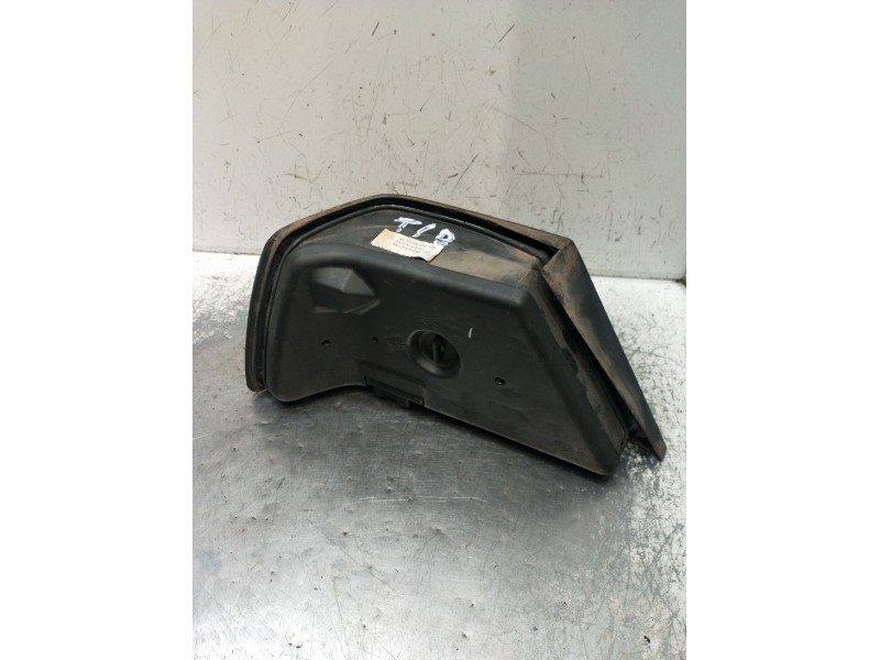 Recambio de piloto trasero derecho para mercedes-benz clase e (w124) berlina referencia OEM IAM 12482014 2VP00468602 1984
