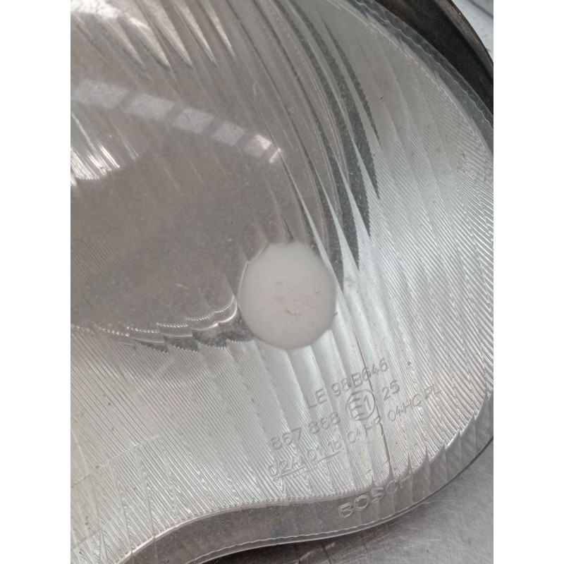 Recambio de faro derecho para mercedes-benz clase c (w203) c 270 cdi (203.016) referencia OEM IAM 0301166202 A2038200261 2000