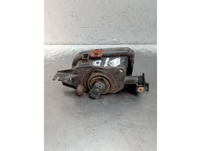 Recambio de faro antiniebla derecho para mercedes-benz clase c (w203) c 270 cdi (203.016) referencia OEM IAM 2158200656 1NA00797