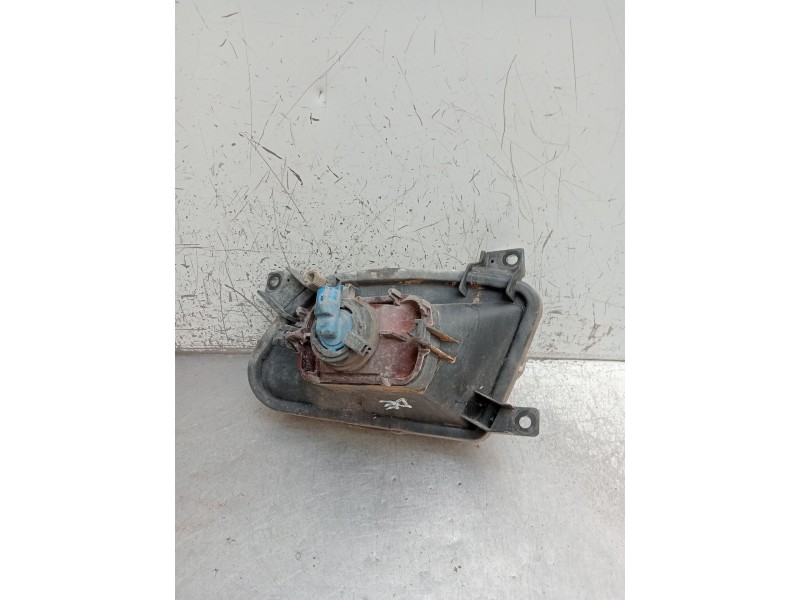 Recambio de faro antiniebla derecho para peugeot 607 (9d, 9u) 2.2 16v referencia OEM IAM 89200725 6205W5 2000