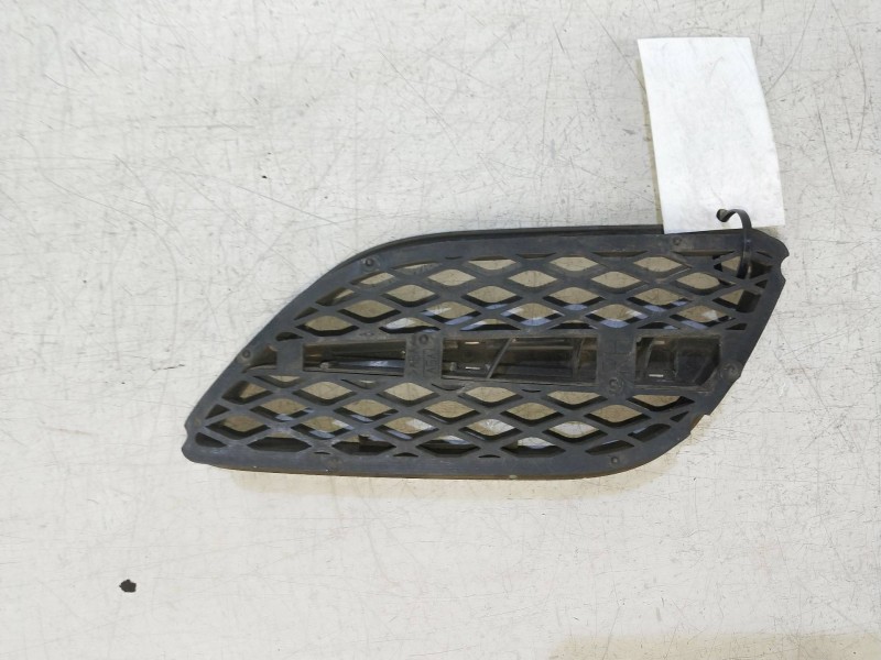 Recambio de rejilla delantera para nissan primera berlina (p11) 2.0 16v cat referencia OEM IAM   