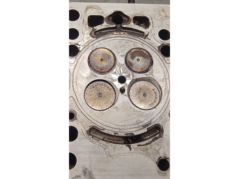 Recambio de culata para mercedes-benz viano (w639) cdi 2.2 (639.811, 639.813, 639.815, 639.711, 639.713) referencia OEM IAM R651