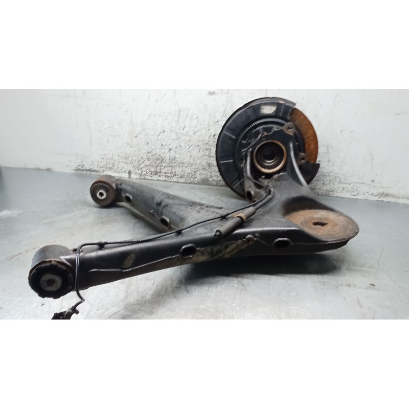 Recambio de mangueta trasera derecha para mercedes-benz viano (w639) cdi 2.2 (639.811, 639.813, 639.815, 639.711, 639.713) refer