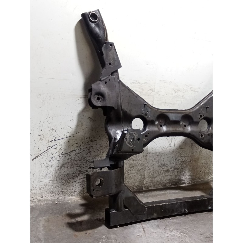 Recambio de puente delantero para mercedes-benz viano (w639) cdi 2.2 (639.811, 639.813, 639.815, 639.711, 639.713) referencia OE