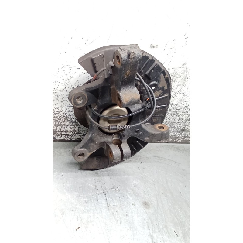 Recambio de mangueta delantera izquierda para mercedes-benz viano (w639) cdi 2.2 (639.811, 639.813, 639.815, 639.711, 639.713) r