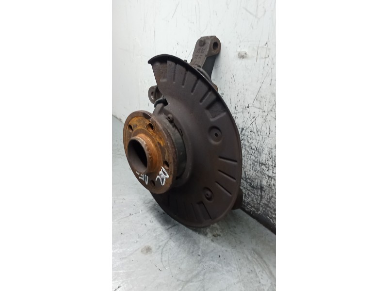 Recambio de mangueta delantera derecha para mercedes-benz viano (w639) cdi 2.2 (639.811, 639.813, 639.815, 639.711, 639.713) ref