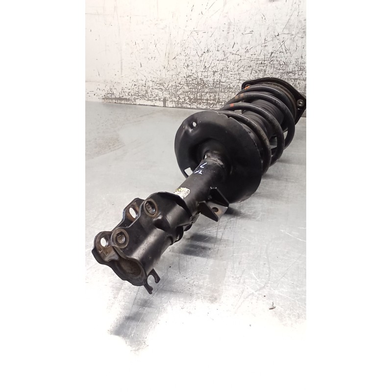 Recambio de amortiguador delantero derecho para mercedes-benz viano (w639) cdi 2.2 (639.811, 639.813, 639.815, 639.711, 639.713)