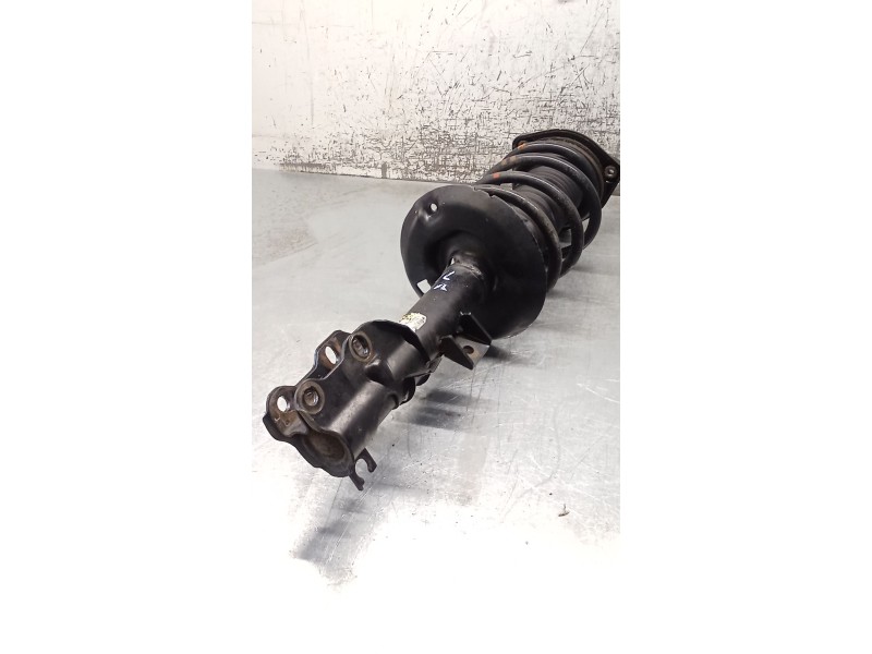 Recambio de amortiguador delantero derecho para mercedes-benz viano (w639) cdi 2.2 (639.811, 639.813, 639.815, 639.711, 639.713)