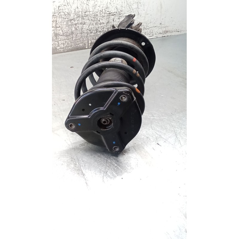 Recambio de amortiguador delantero izquierdo para mercedes-benz viano (w639) cdi 2.2 (639.811, 639.813, 639.815, 639.711, 639.71