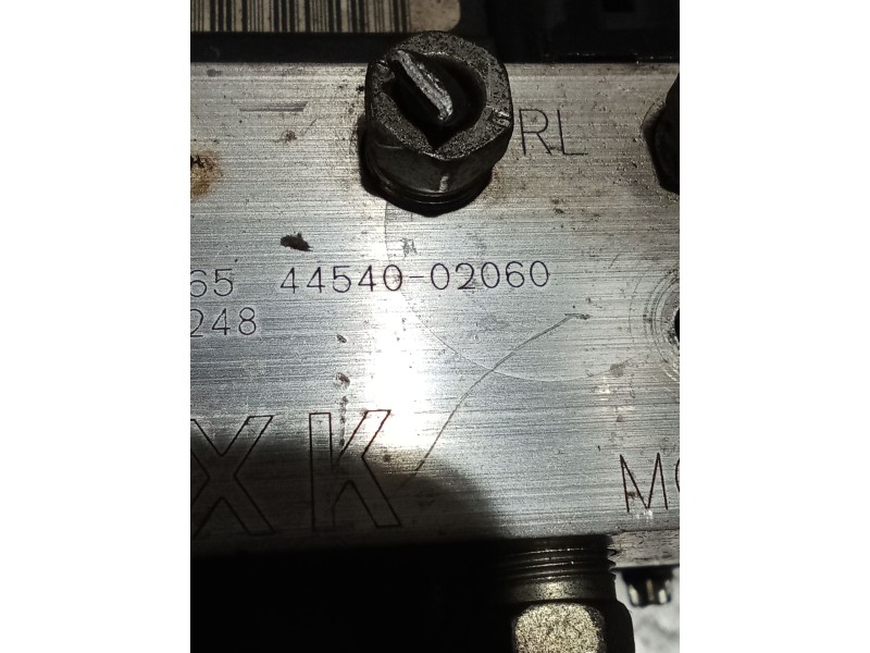 Recambio de abs para toyota auris (_e15_) 1.4 d-4d (nde150_) referencia OEM IAM 0265950512 0265235065 4454002060
