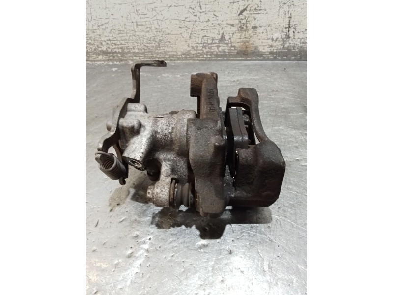 Recambio de pinza freno trasera derecha para toyota auris (_e15_) 1.4 d-4d (nde150_) referencia OEM IAM   07