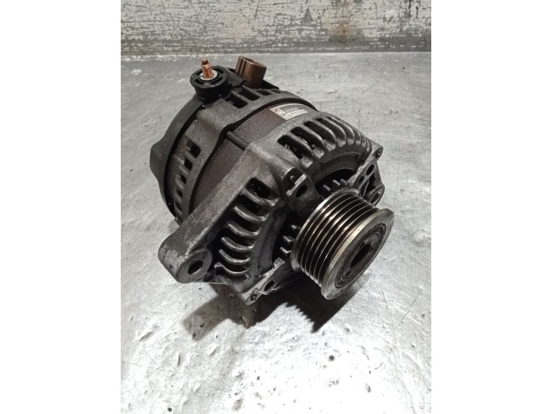 Recambio de alternador para toyota auris (_e15_) 1.4 d-4d (nde150_) referencia OEM IAM 270600N020 1042105150 07