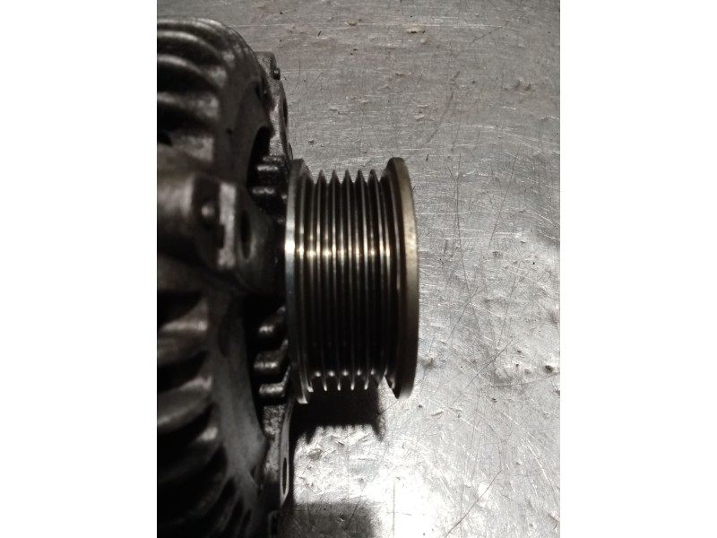 Recambio de alternador para toyota auris (_e15_) 1.4 d-4d (nde150_) referencia OEM IAM 270600N020 1042105150 07