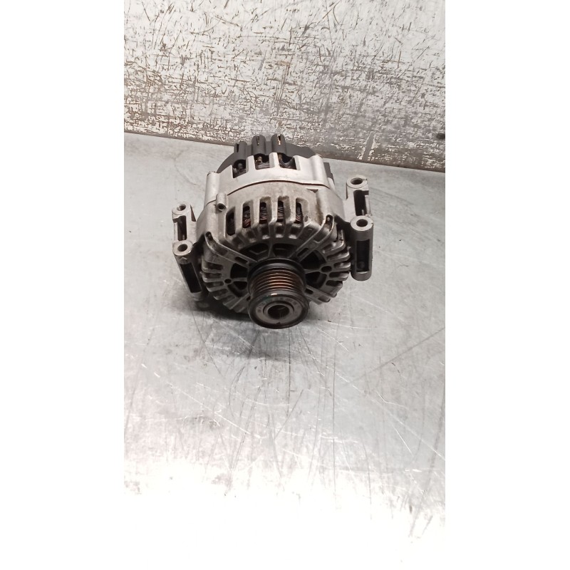 Recambio de alternador para mercedes-benz viano (w639) cdi 2.2 (639.811, 639.813, 639.815, 639.711, 639.713) referencia OEM IAM 