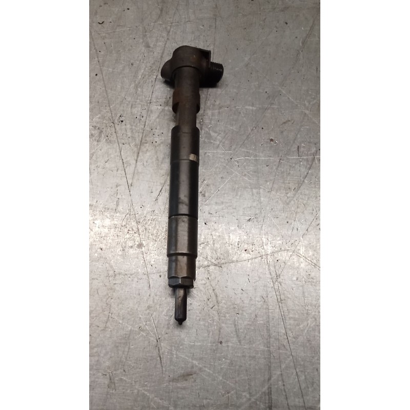 Recambio de inyector para mercedes-benz viano (w639) cdi 2.2 (639.811, 639.813, 639.815, 639.711, 639.713) referencia OEM IAM 42