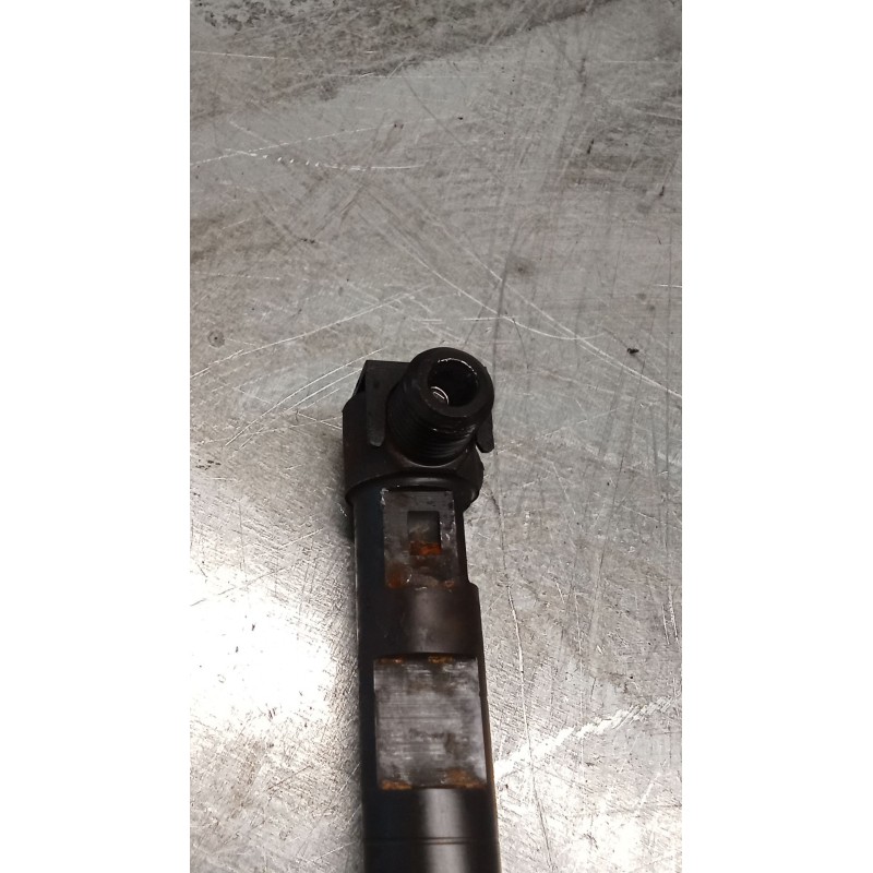 Recambio de inyector para mercedes-benz viano (w639) cdi 2.2 (639.811, 639.813, 639.815, 639.711, 639.713) referencia OEM IAM 42