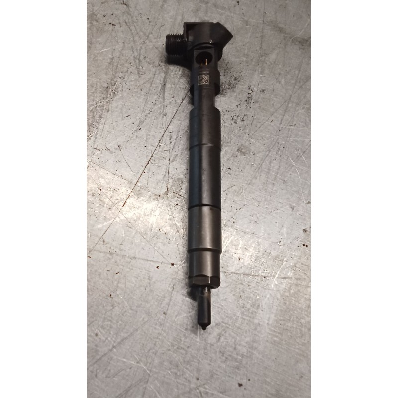 Recambio de inyector para mercedes-benz viano (w639) cdi 2.2 (639.811, 639.813, 639.815, 639.711, 639.713) referencia OEM IAM 42