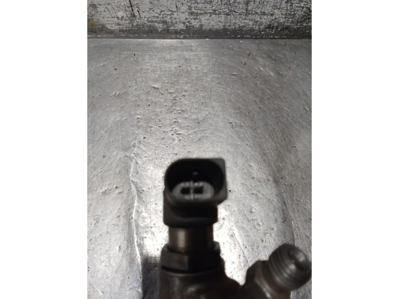 Recambio de inyector para ford mondeo sportbreak (ca2) trend x referencia OEM IAM 9657144580 HF2943301 CONTINENTAL
