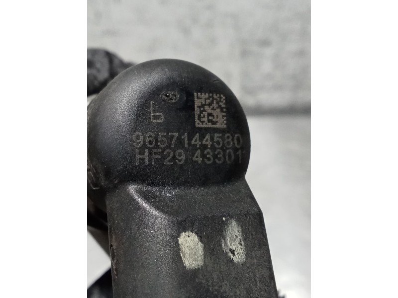 Recambio de inyector para ford mondeo sportbreak (ca2) trend x referencia OEM IAM 9657144580 HF2943301 CONTINENTAL