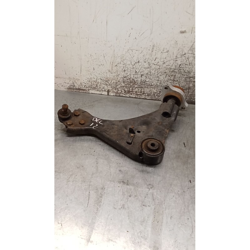 Recambio de brazo suspension inferior delantero izquierdo para mercedes-benz viano (w639) cdi 2.2 (639.811, 639.813, 639.815, 63