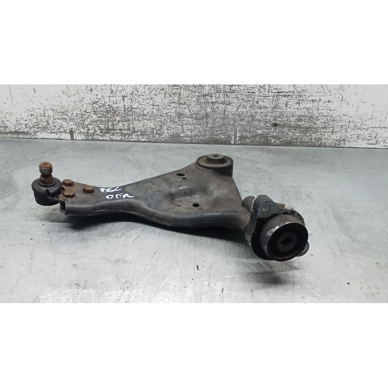 Recambio de brazo suspension inferior delantero derecho para mercedes-benz viano (w639) cdi 2.2 (639.811, 639.813, 639.815, 639.