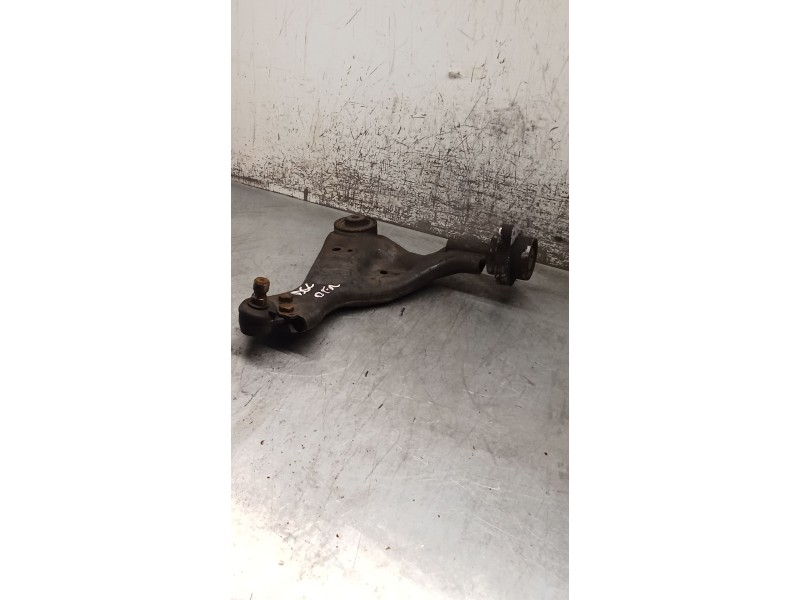 Recambio de brazo suspension inferior delantero derecho para mercedes-benz viano (w639) cdi 2.2 (639.811, 639.813, 639.815, 639.