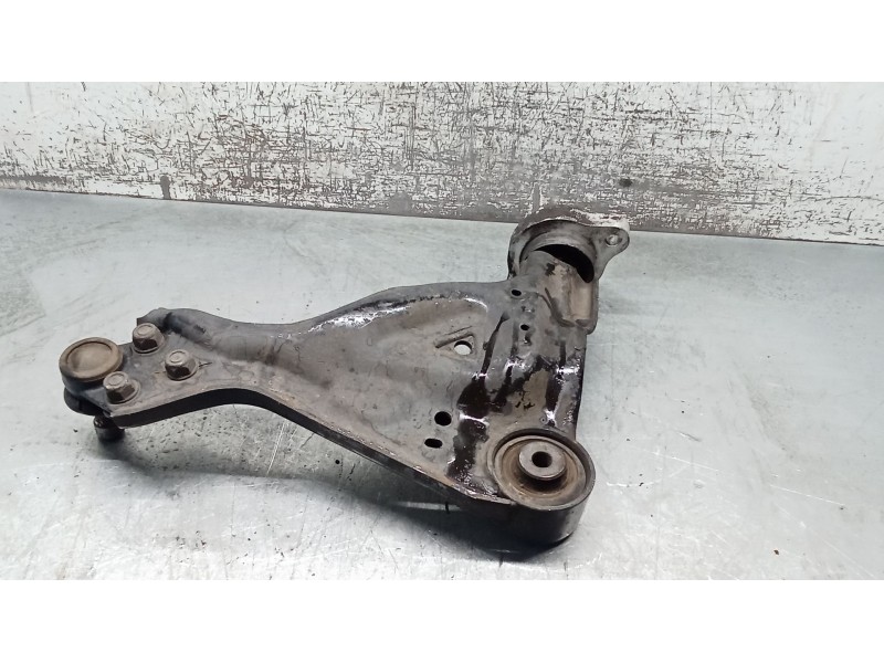 Recambio de brazo suspension inferior delantero derecho para mercedes-benz viano (w639) cdi 2.2 (639.811, 639.813, 639.815, 639.