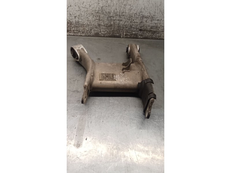 Recambio de brazo suspension inferior trasero izquierdo para bmw 5 (e39) 525 d referencia OEM IAM   95