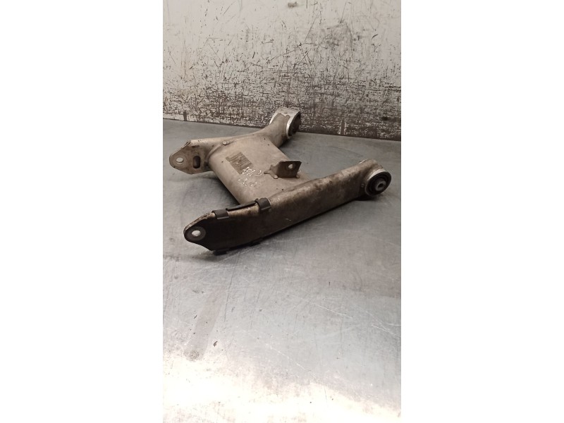 Recambio de brazo suspension inferior trasero izquierdo para bmw 5 (e39) 525 d referencia OEM IAM   95