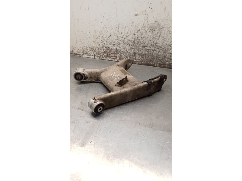 Recambio de brazo suspension inferior trasero derecho para bmw 5 (e39) 525 d referencia OEM IAM   95
