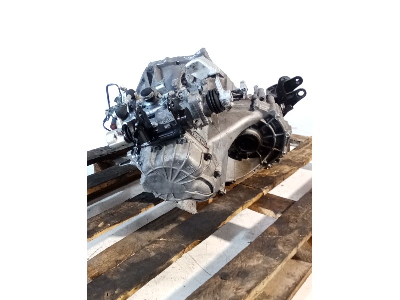 Recambio de caja cambios para toyota auris (_e15_) 1.4 d-4d (nde150_) referencia OEM IAM P070406568 5V 