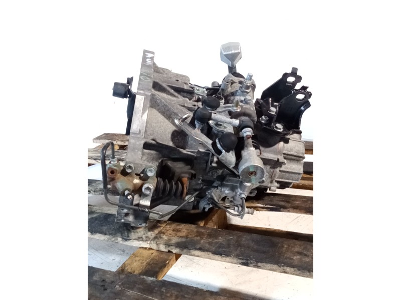 Recambio de caja cambios para toyota auris (_e15_) 1.4 d-4d (nde150_) referencia OEM IAM P070406568 5V 