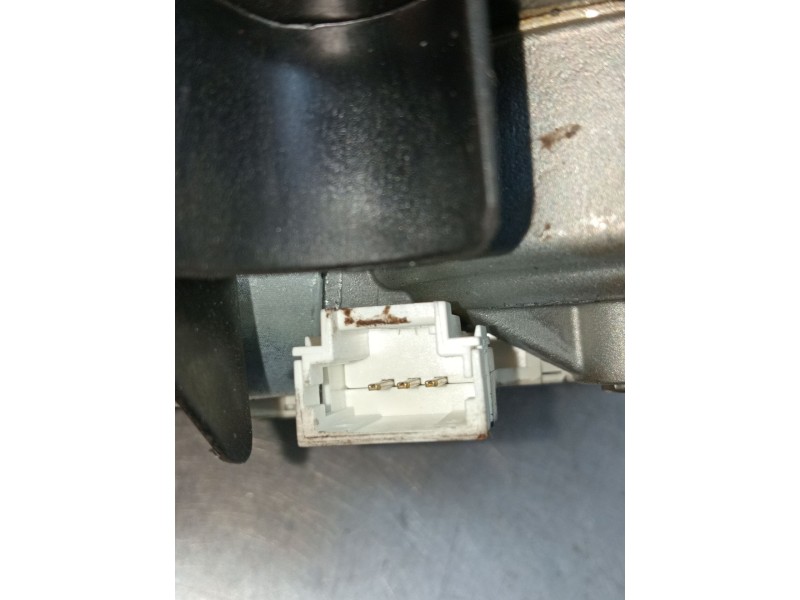 Recambio de motor limpia trasero para peugeot 5008 (0u_, 0e_) 2.0 hdi 150 / bluehdi 150 referencia OEM IAM   