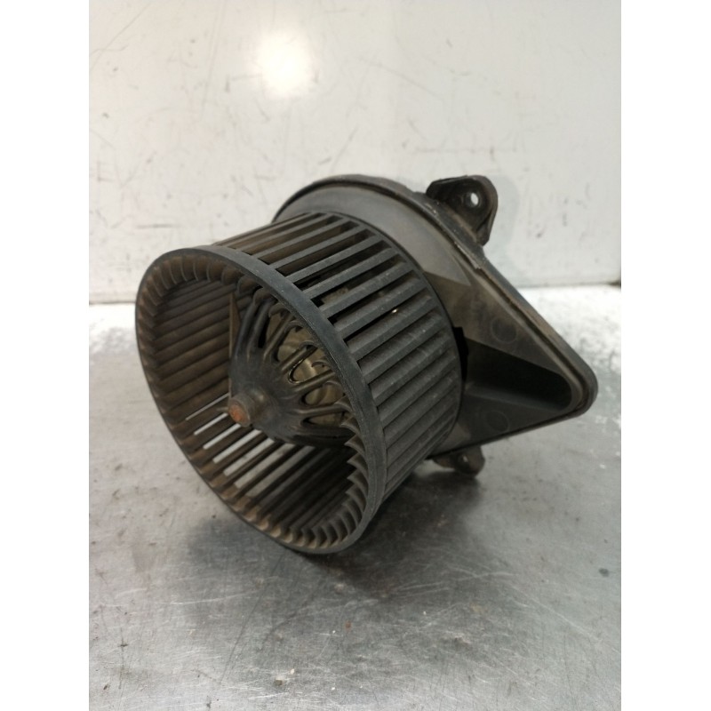 Recambio de motor calefaccion para renault megane i classic (la0/1_) 1.9 dti (la1u) referencia OEM IAM   1999