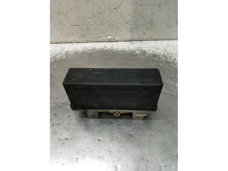 Recambio de centralita motor uce para mercedes-benz clase e (w124) berlina referencia OEM IAM 0055452132 0265101018 1984
