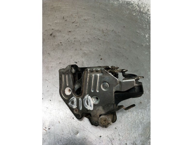 Recambio de motor cierre centralizado delantero derecho para mercedes-benz clase e (w124) berlina referencia OEM IAM  4P 1984