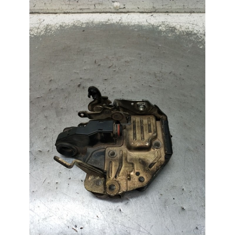 Recambio de motor cierre centralizado delantero derecho para mercedes-benz clase e (w124) berlina referencia OEM IAM  4P 1984